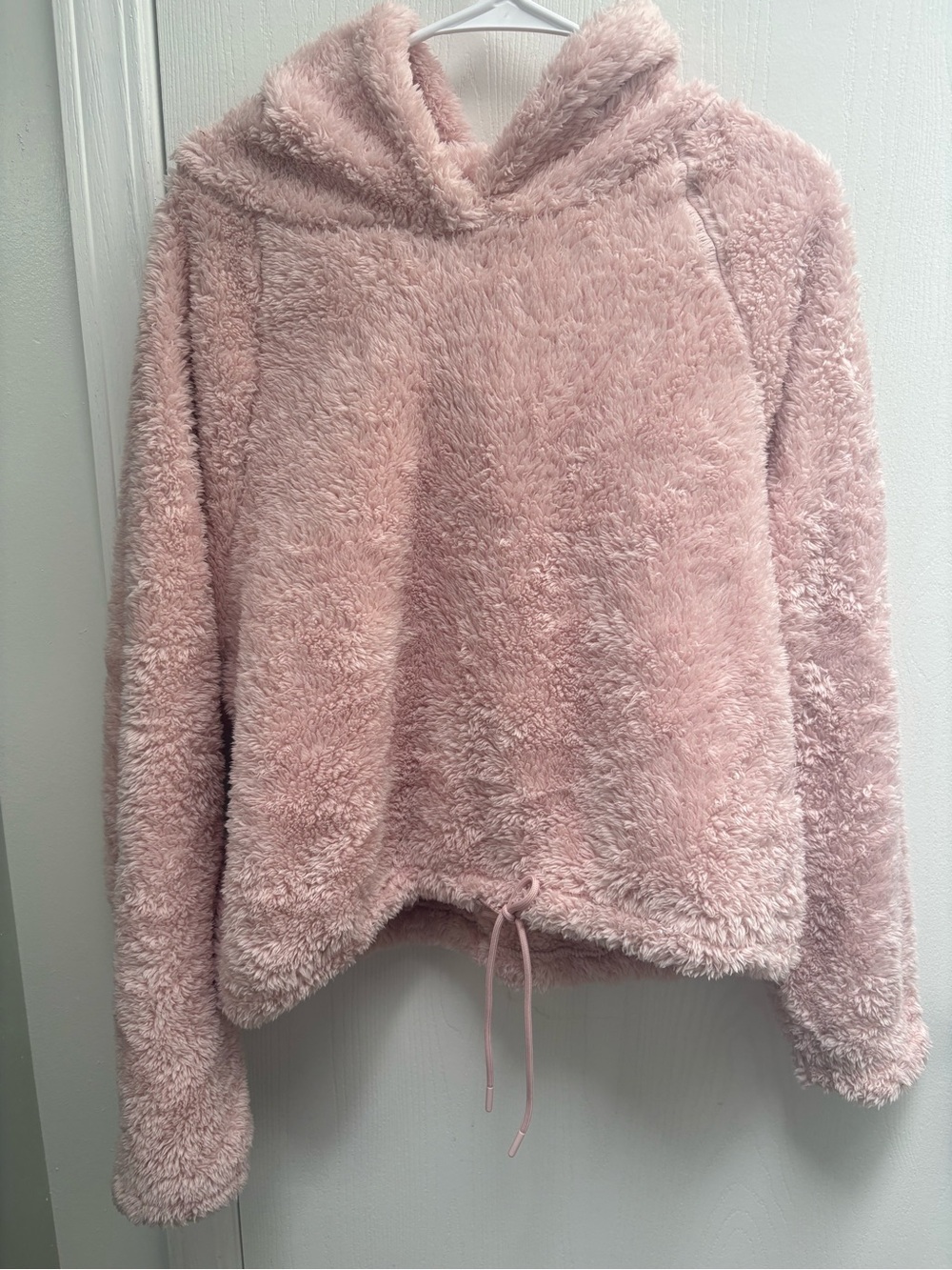 🛑  2/$15 H&M Plush Hooded Jacket - Light Pink - super soft and a cute pink!!